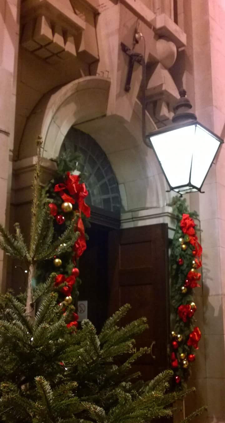 facebook_1482140390703 (1).jpg